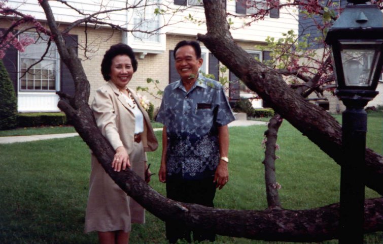 Mom_dad.jpg